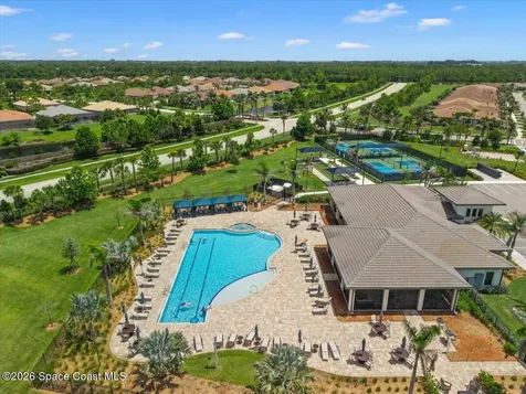 4092 Basket Oak Circle Vero Beach FL 32967