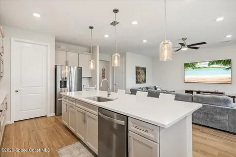 4092 Basket Oak Circle Vero Beach FL 32967