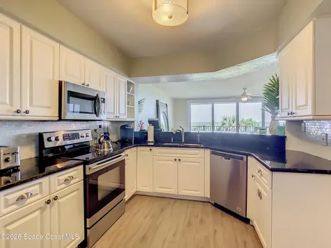1851 Highway A1a Apt Highway Indian Harbour Beach FL 32937