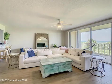 1851 Highway A1a Apt Highway Indian Harbour Beach FL 32937