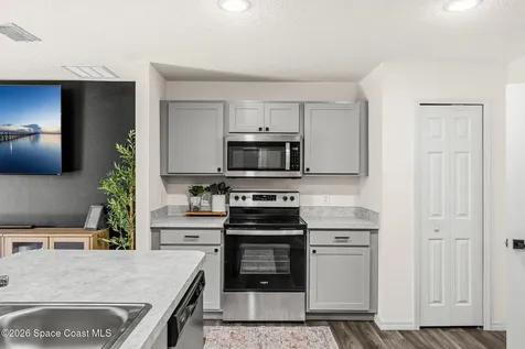 3373 Navajo Avenue SW Palm Bay FL 32908