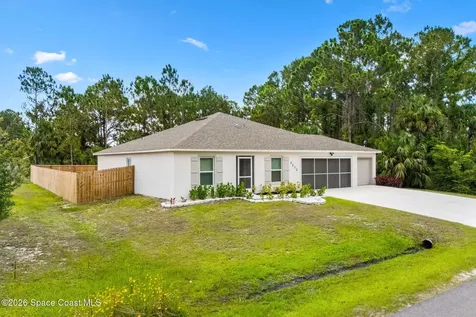 3373 Navajo Avenue SW Palm Bay FL 32908