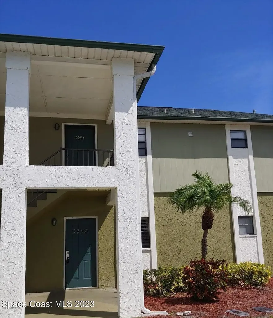 2253 Flower Tree Circle Melbourne FL 32935