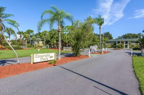 2253 Flower Tree Circle Melbourne FL 32935