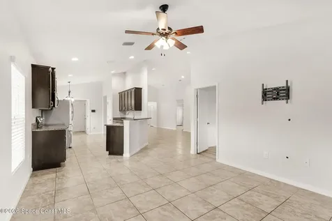 869 Fiddleleaf Circle Melbourne FL 32904