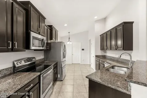 869 Fiddleleaf Circle Melbourne FL 32904