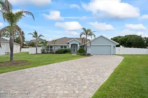 1064 Captiva Island Circle SW Palm Bay FL 32908