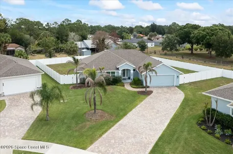 1064 Captiva Island Circle SW Palm Bay FL 32908