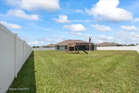 1064 Captiva Island Circle SW Palm Bay FL 32908