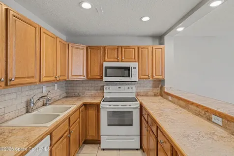 2925 N Jimmy Buffett Memorial Highway Indialantic FL 32903