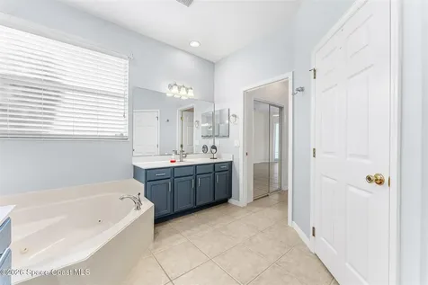 2438 Greenwillow Drive Orlando FL 32825