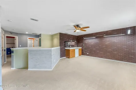 2438 Greenwillow Drive Orlando FL 32825