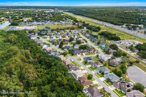 2438 Greenwillow Drive Orlando FL 32825