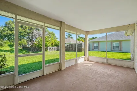 1154 Ida Way Melbourne FL 32940
