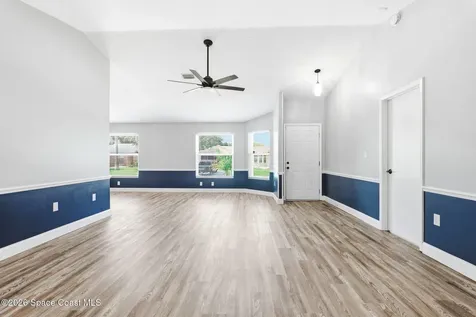 965 Elmont Street NW Palm Bay FL 32907