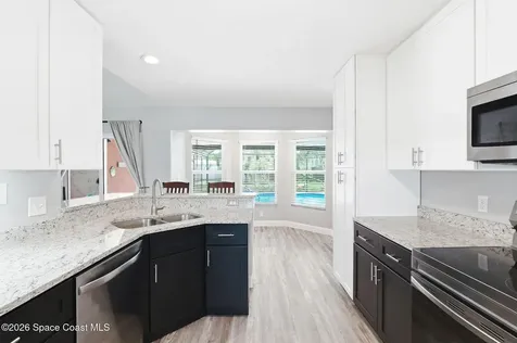 965 Elmont Street NW Palm Bay FL 32907
