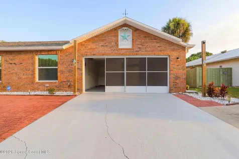 965 Elmont Street NW Palm Bay FL 32907