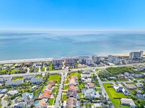 105 Waters Edge Lane Indialantic FL 32903