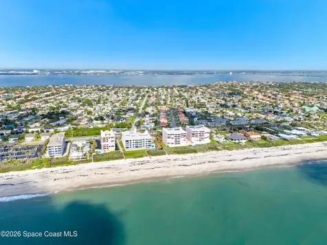 105 Waters Edge Lane Indialantic FL 32903