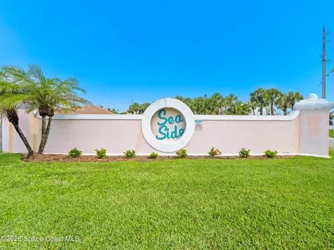 105 Waters Edge Lane Indialantic FL 32903