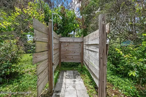 2302 Hyde Parkway Melbourne FL 32901