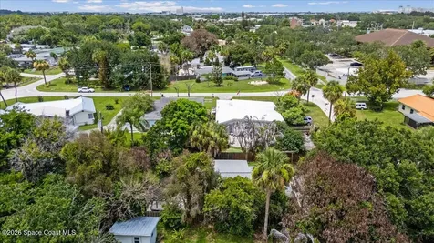 2302 Hyde Parkway Melbourne FL 32901