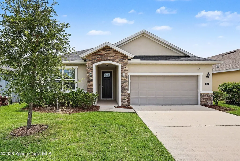 935 Potenza Drive West Melbourne FL 32904