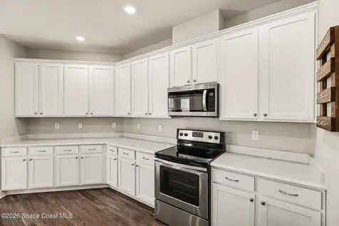 935 Potenza Drive West Melbourne FL 32904