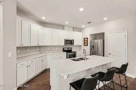 935 Potenza Drive West Melbourne FL 32904