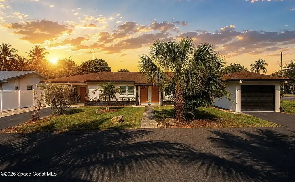 209-215 S Riverside Drive Indialantic FL 32903