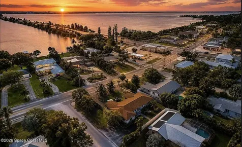 209-215 S Riverside Drive Indialantic FL 32903