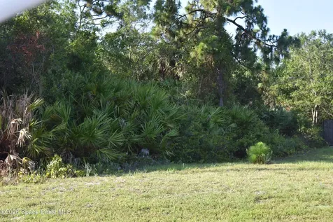 1690 Waco Boulevard SE Palm Bay FL 32909