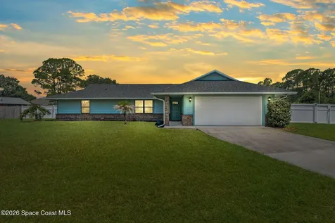 328 Humbert Street NE Palm Bay FL 32907