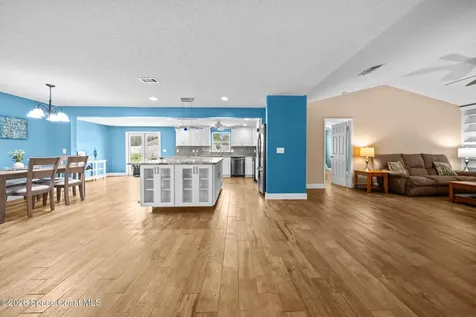 328 Humbert Street NE Palm Bay FL 32907