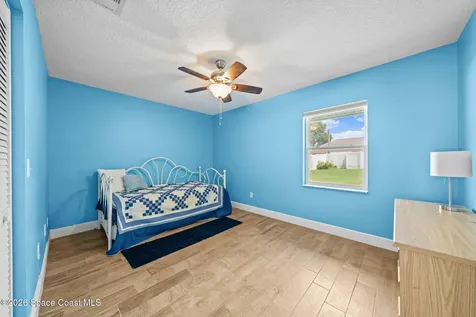 328 Humbert Street NE Palm Bay FL 32907