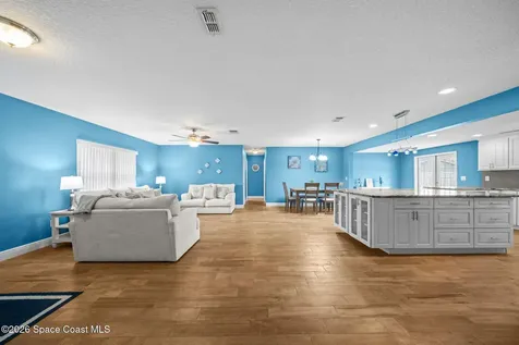 328 Humbert Street NE Palm Bay FL 32907