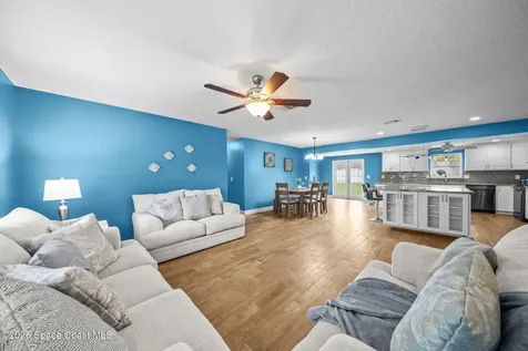 328 Humbert Street NE Palm Bay FL 32907