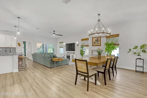 466 Olmsted Street SW Palm Bay FL 32908