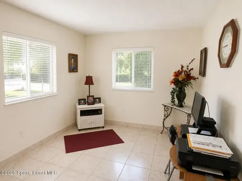 523 Karney Avenue NE Palm Bay FL 32907