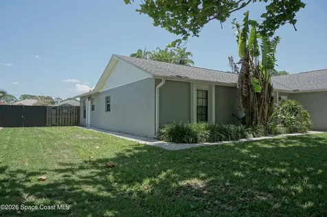 1423 Jasper Avenue NW Palm Bay FL 32907