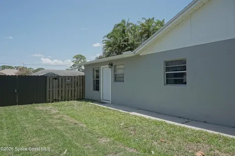 1423 Jasper Avenue NW Palm Bay FL 32907