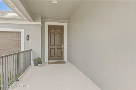 8212 Strom Park Drive Melbourne FL 32940