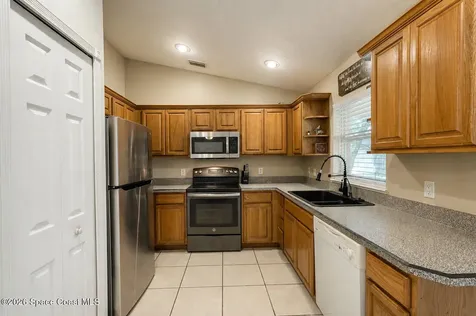 2773 San Filippo Drive SE Palm Bay FL 32909