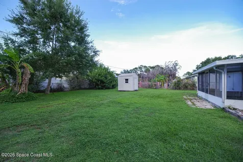 765 Cleaves Street SE Palm Bay FL 32909