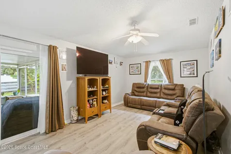 1181 Larkspur Street SE Palm Bay FL 32909