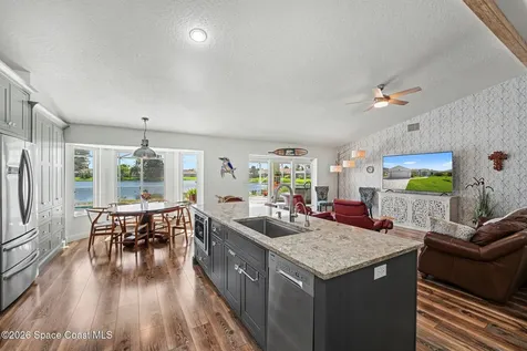 1102 Egret Lake Way Melbourne FL 32940