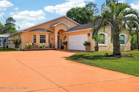 39 Wheeling Lane Palm Coast FL 32164