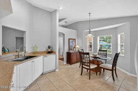 39 Wheeling Lane Palm Coast FL 32164