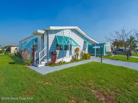 836 Hyacinth Circle Barefoot Bay FL 32976