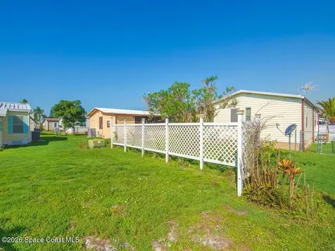 836 Hyacinth Circle Barefoot Bay FL 32976